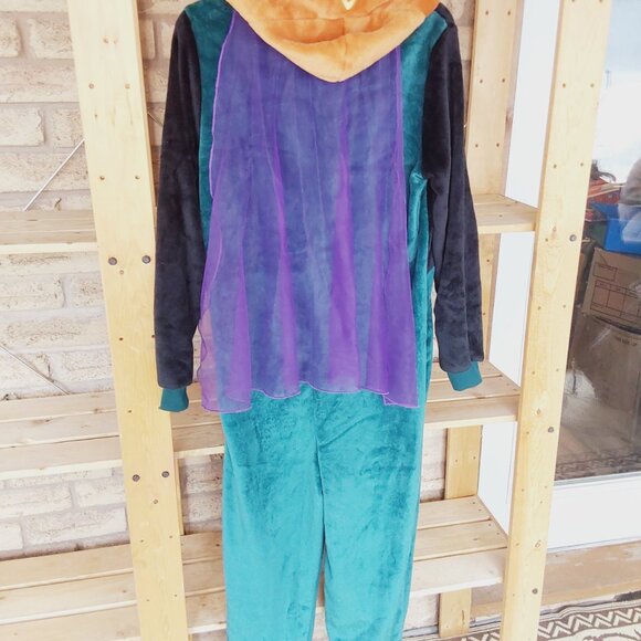 Frozen 2 Elsa and Anna Onsies - Picture 3 of 7